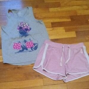 Gray Graphic Tank and Light Pink Drawstring Shorts, girl XL